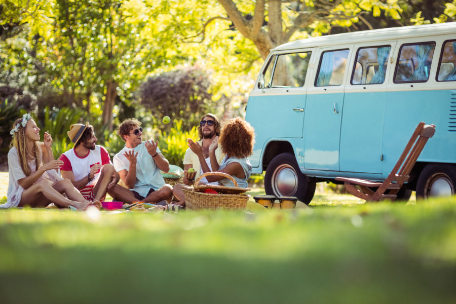 7 Crucial Tips for Budget-Friendly RV Road Trips