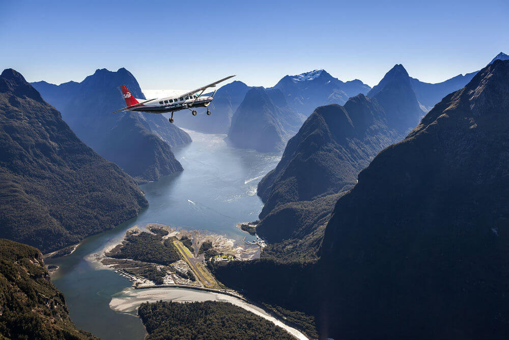 Helicopter Flight Milford Sound